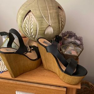 Steven Madden wedges 😻